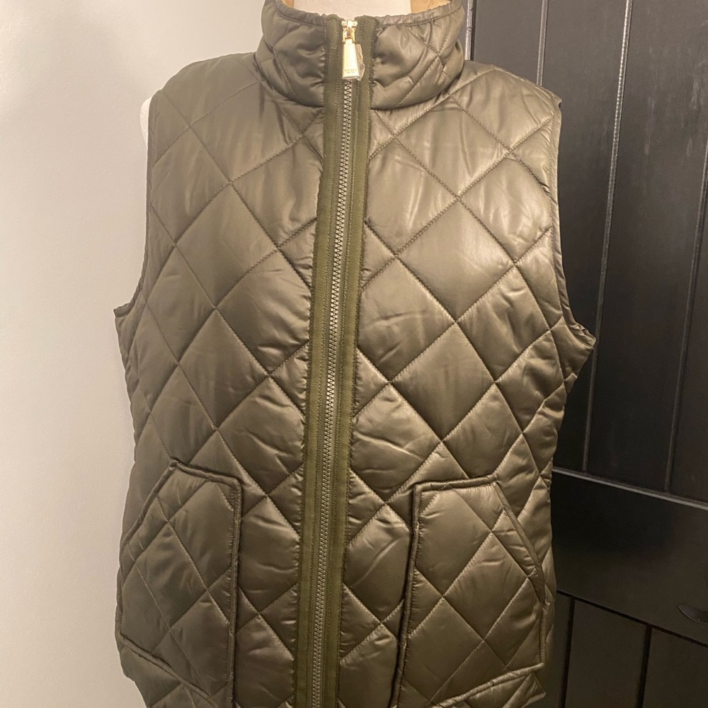 NWT Kate Spade Dark Green Vest, Size Large